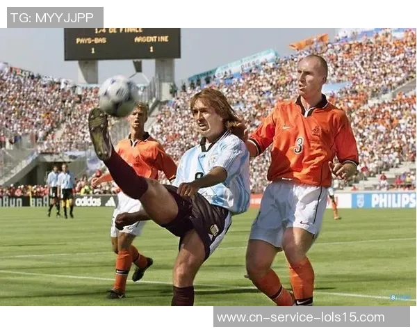 2003年荷兰与阿根廷精彩对决回顾及比赛分析